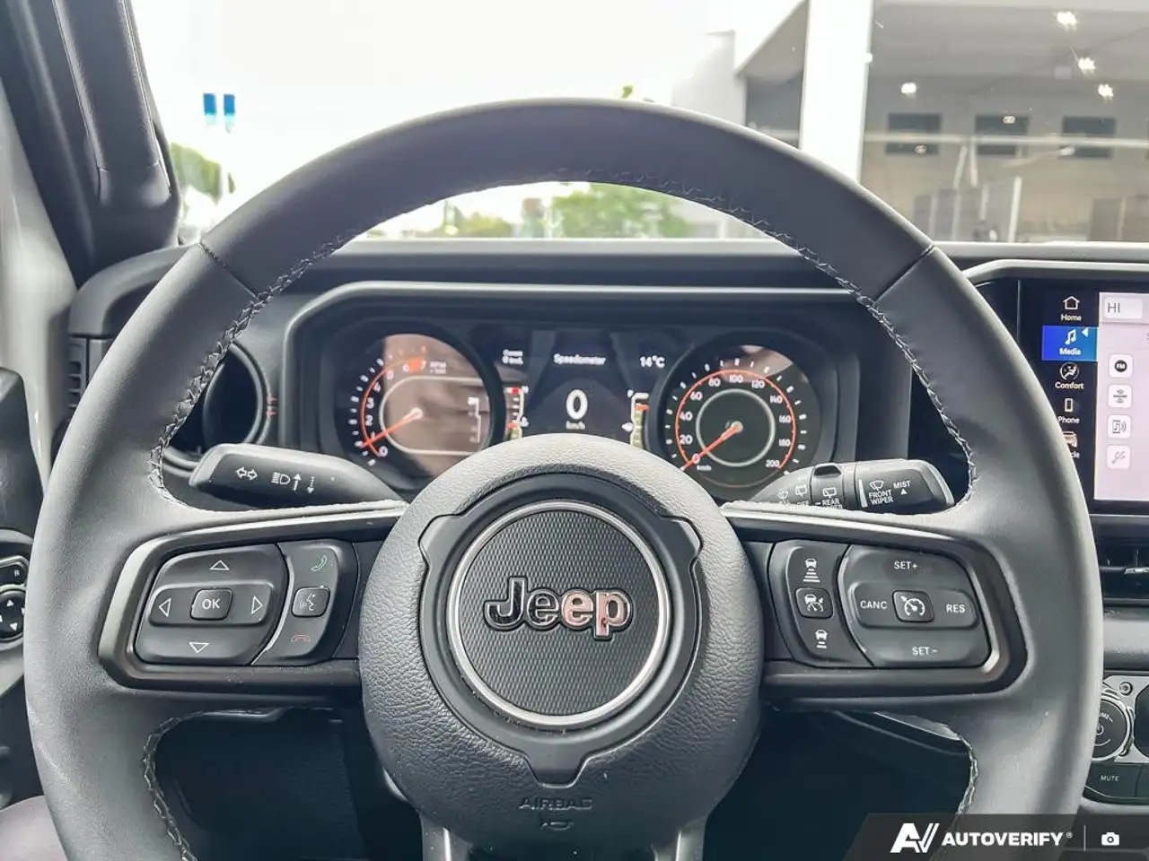 Jeep Wrangler - Image 14