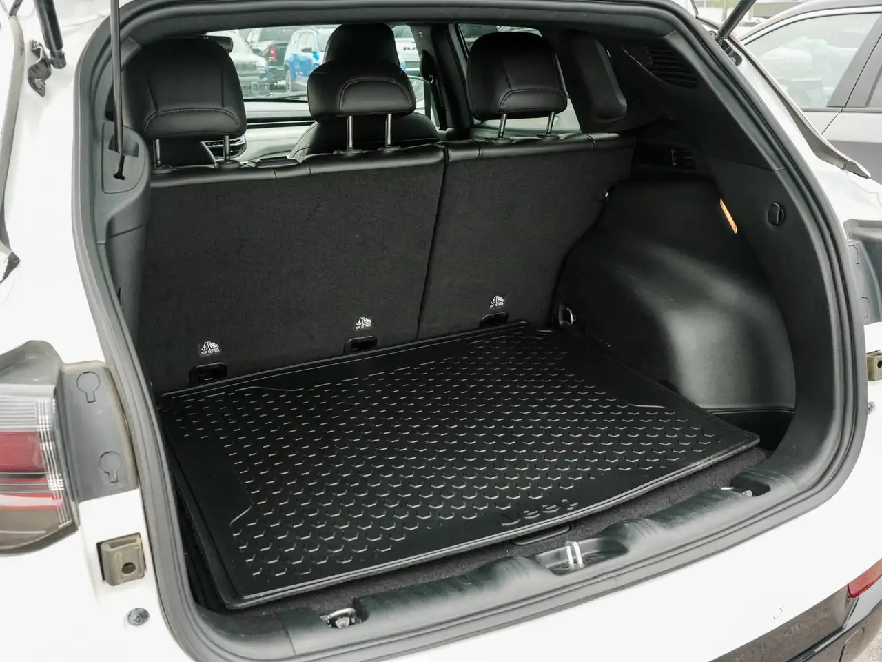 Jeep Compass - Image 10