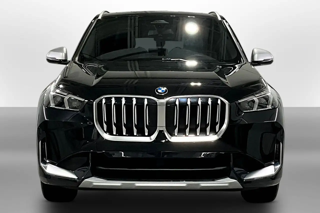 BMW X1 - Image 2