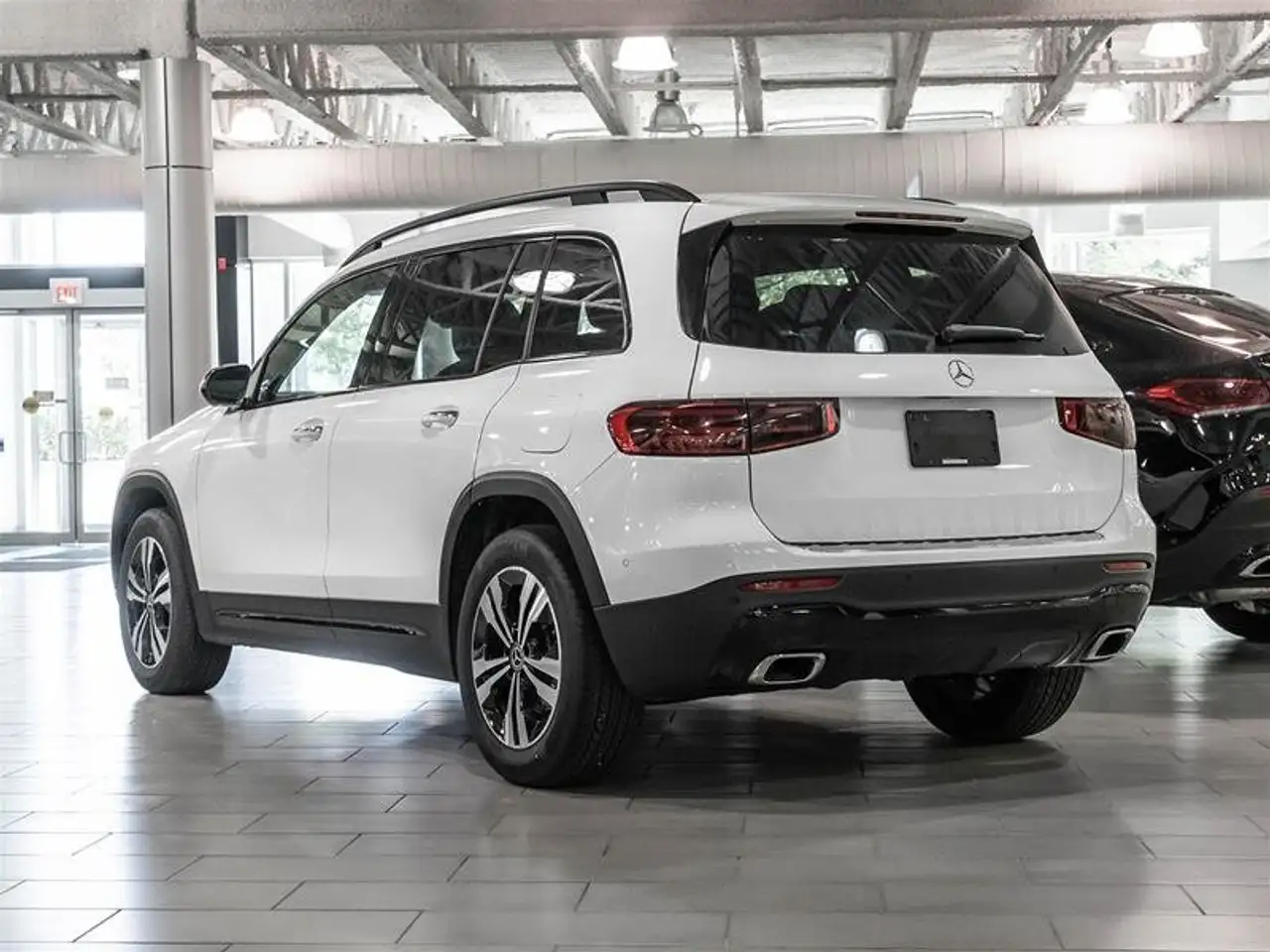 Mercedes-Benz GLB - Image 5