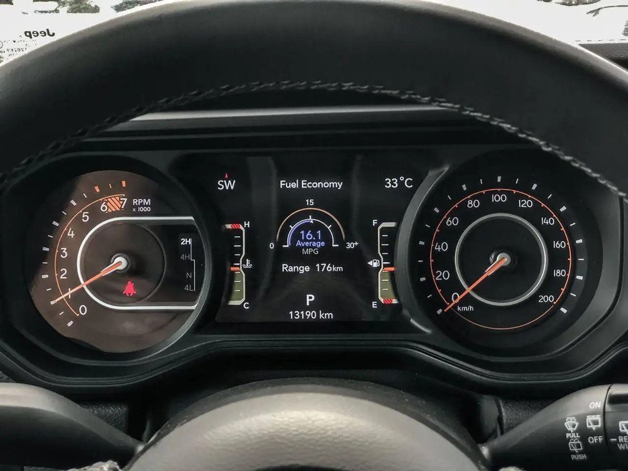 Jeep Wrangler - Image 17