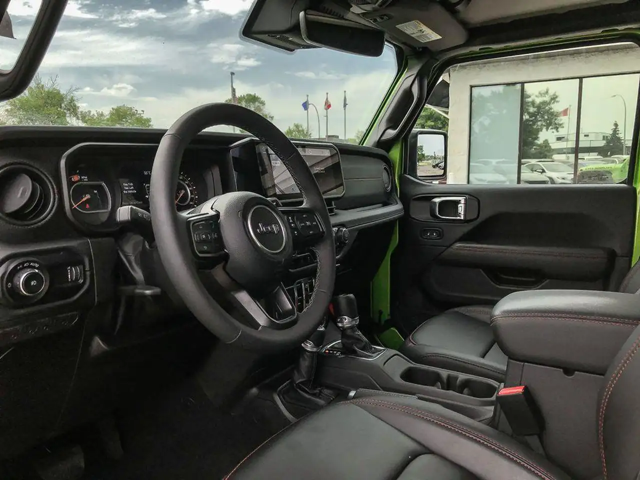 Jeep Wrangler - Image 15