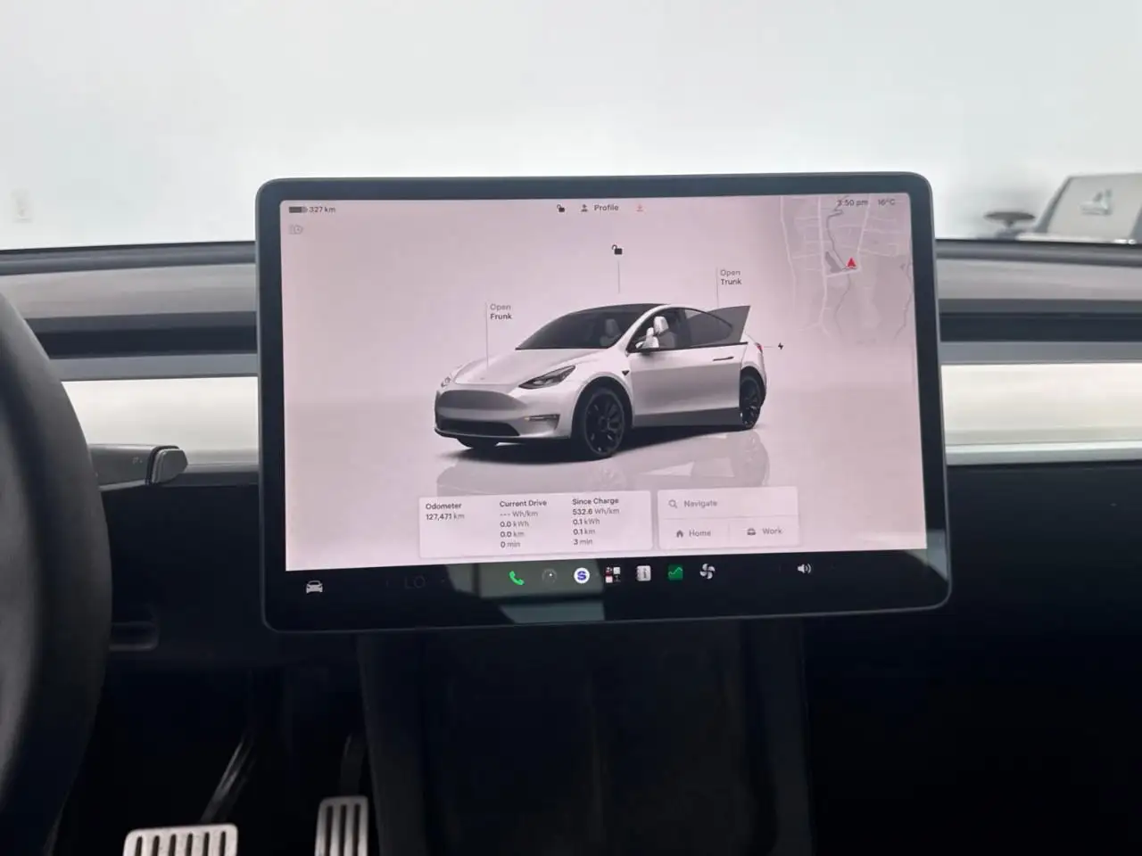Tesla Model Y - Image 17