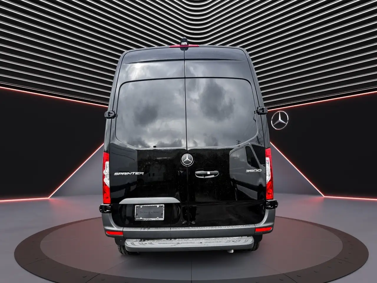 Mercedes-Benz Sprinter - Image 5