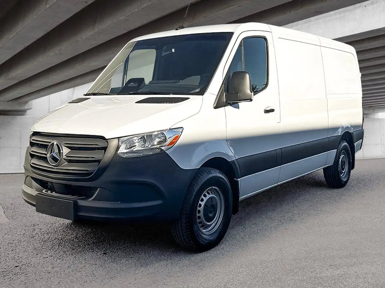 Mercedes-Benz Sprinter - Image 1