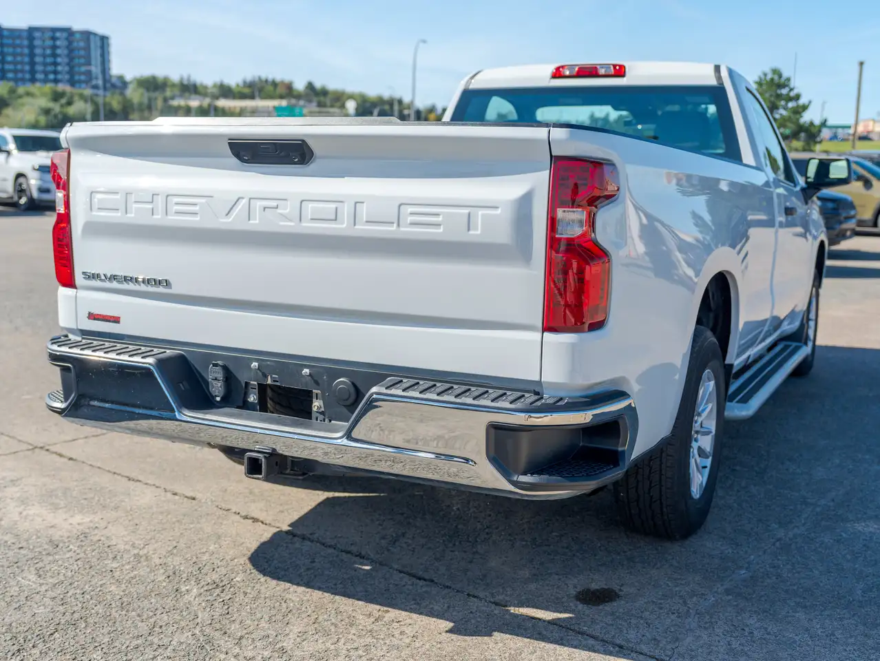 Chevrolet Silverado 1500 - Image 7