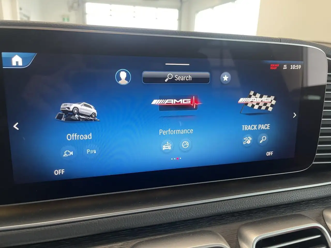Mercedes-Benz GLE - Image 23