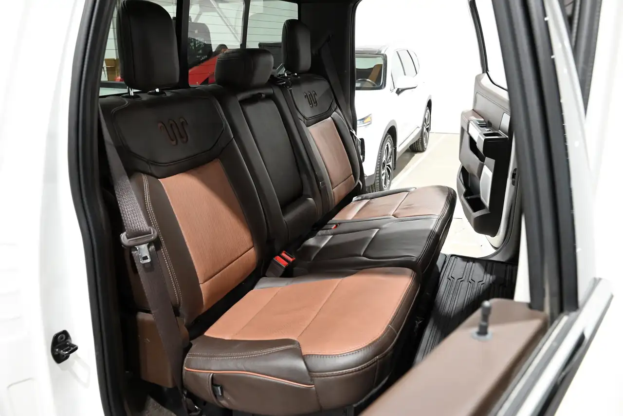 Ford F-150 - Image 26