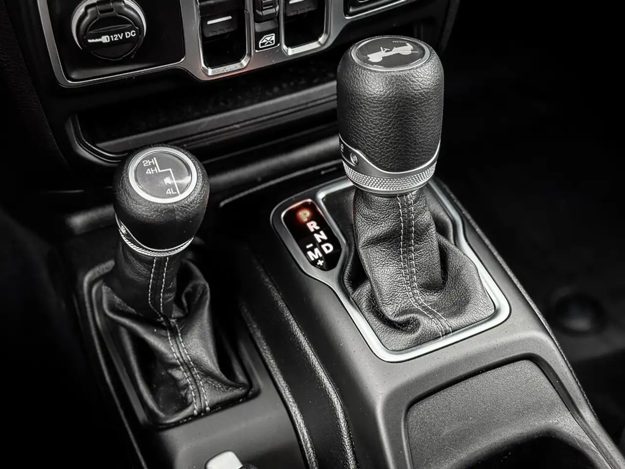Jeep Wrangler - Image 24