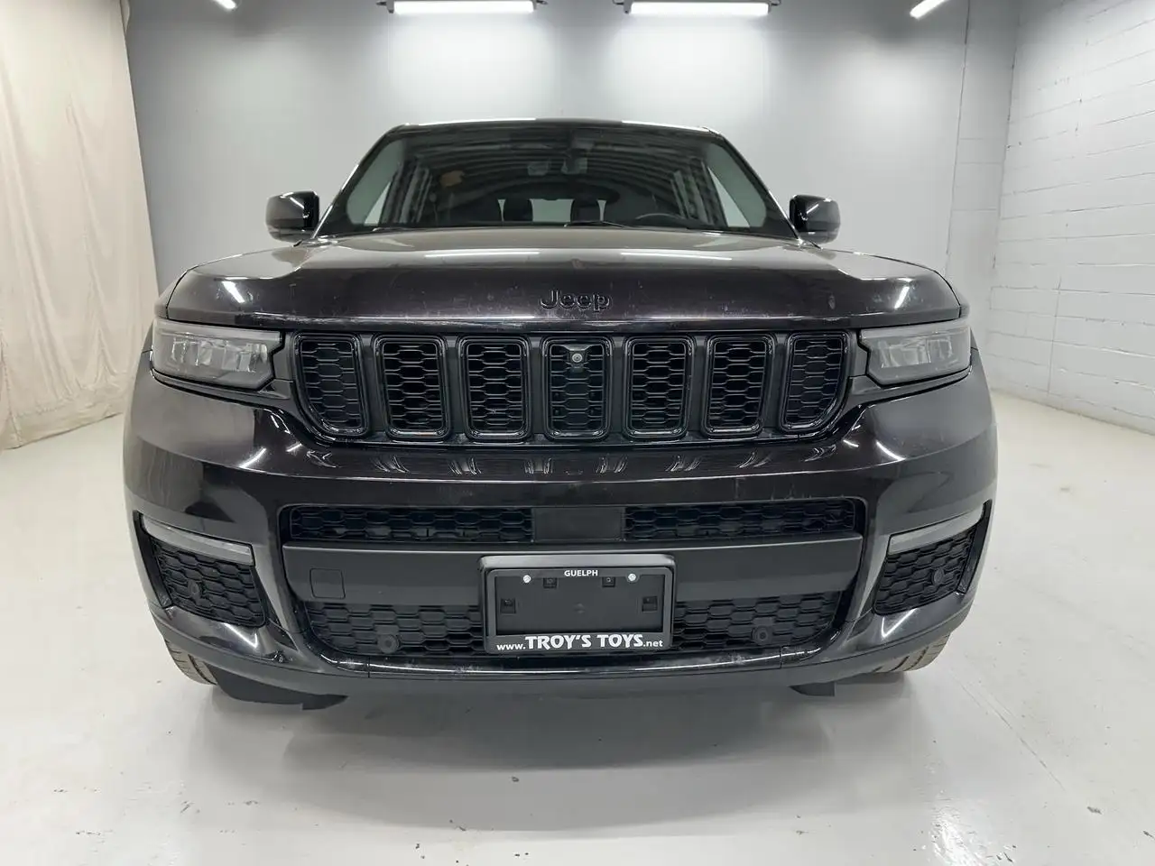 Jeep Grand Cherokee - Image 2