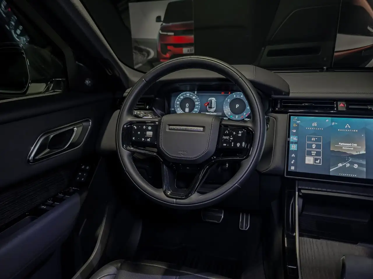 Land Rover Range Rover Velar - Image 12