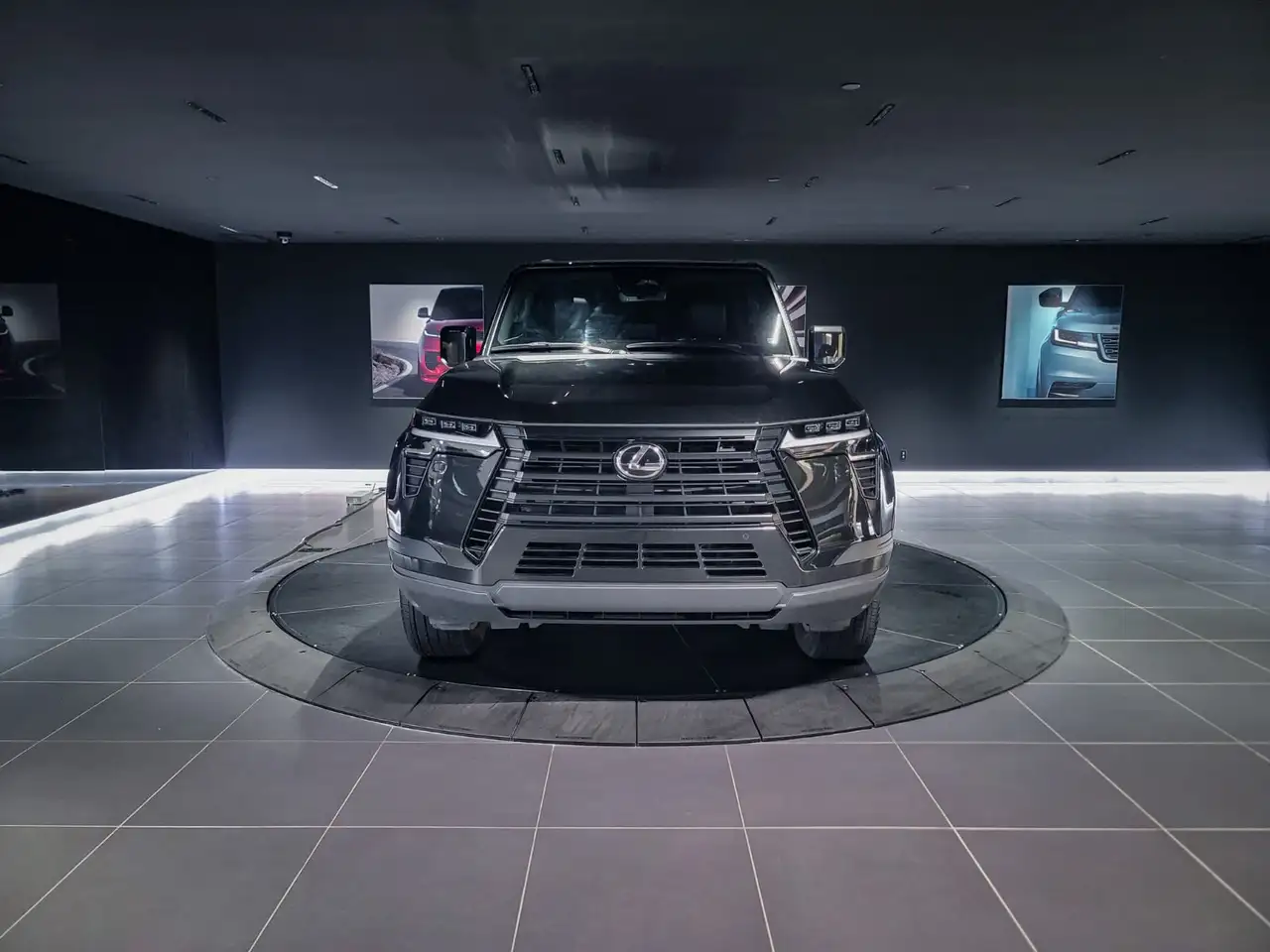 Lexus GX - Image 2