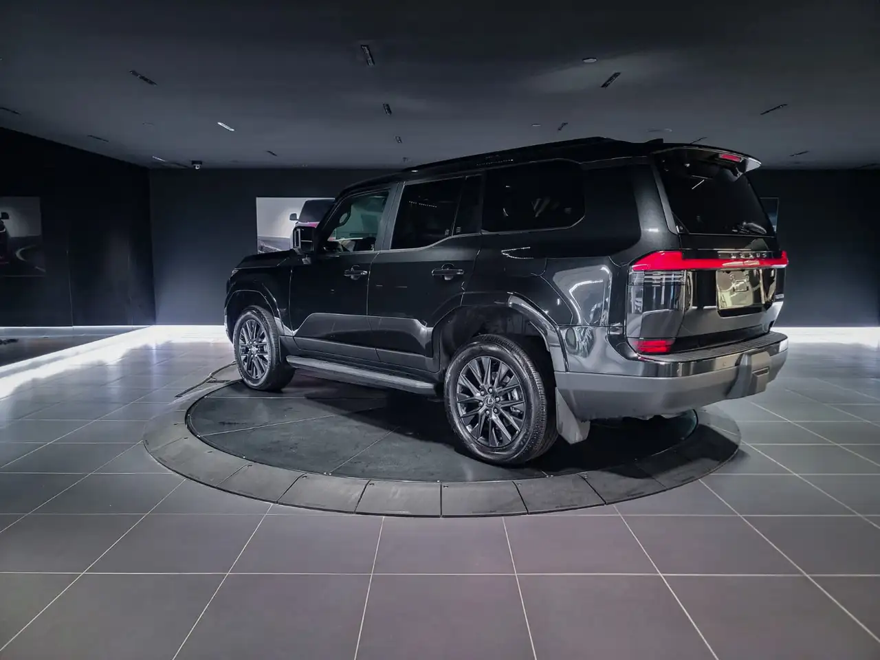 Lexus GX - Image 7