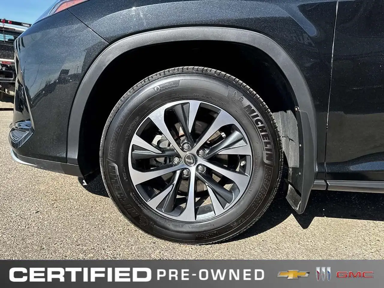 Lexus RX - Image 11