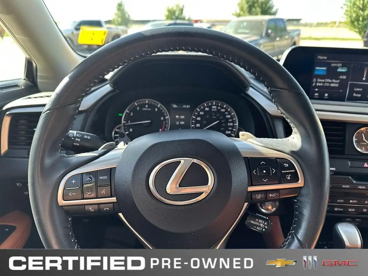 Lexus RX - Image 19