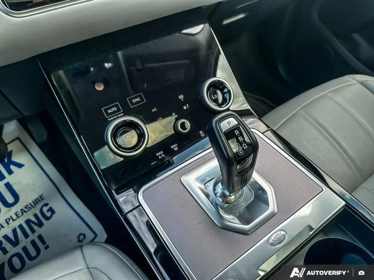 Land Rover Range Rover Evoque - Image 18