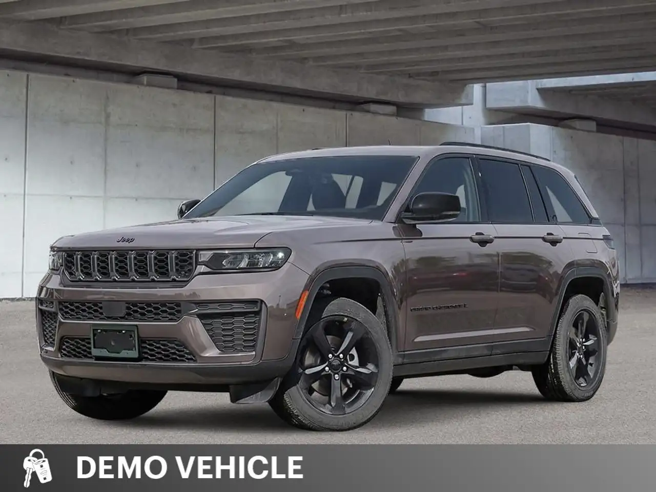 Jeep Grand Cherokee - Image 1