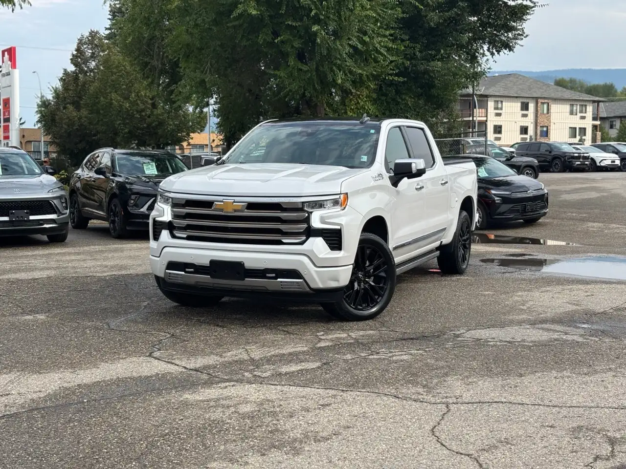 Chevrolet Silverado 1500 - Image 26