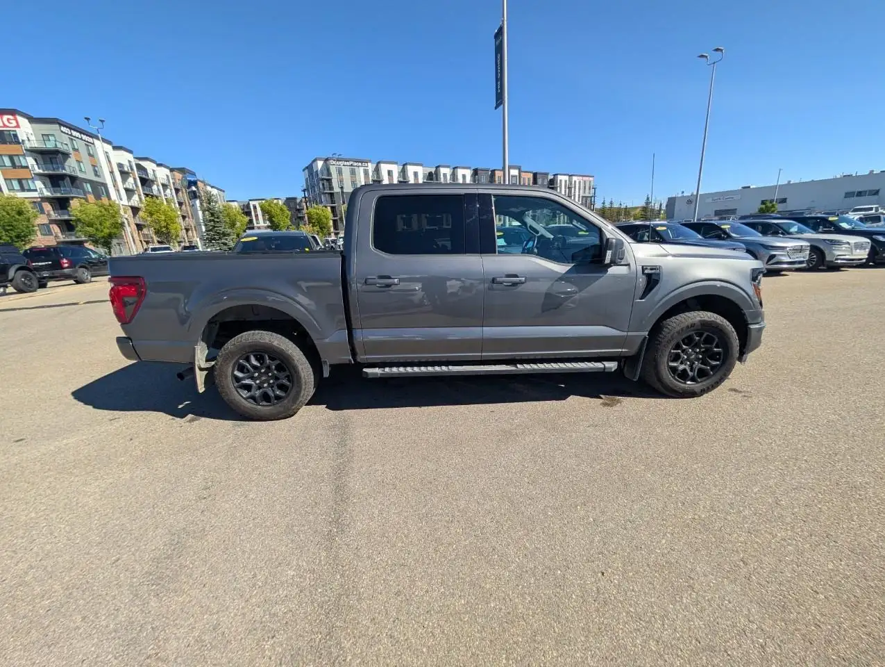 Ford F-150 - Image 8