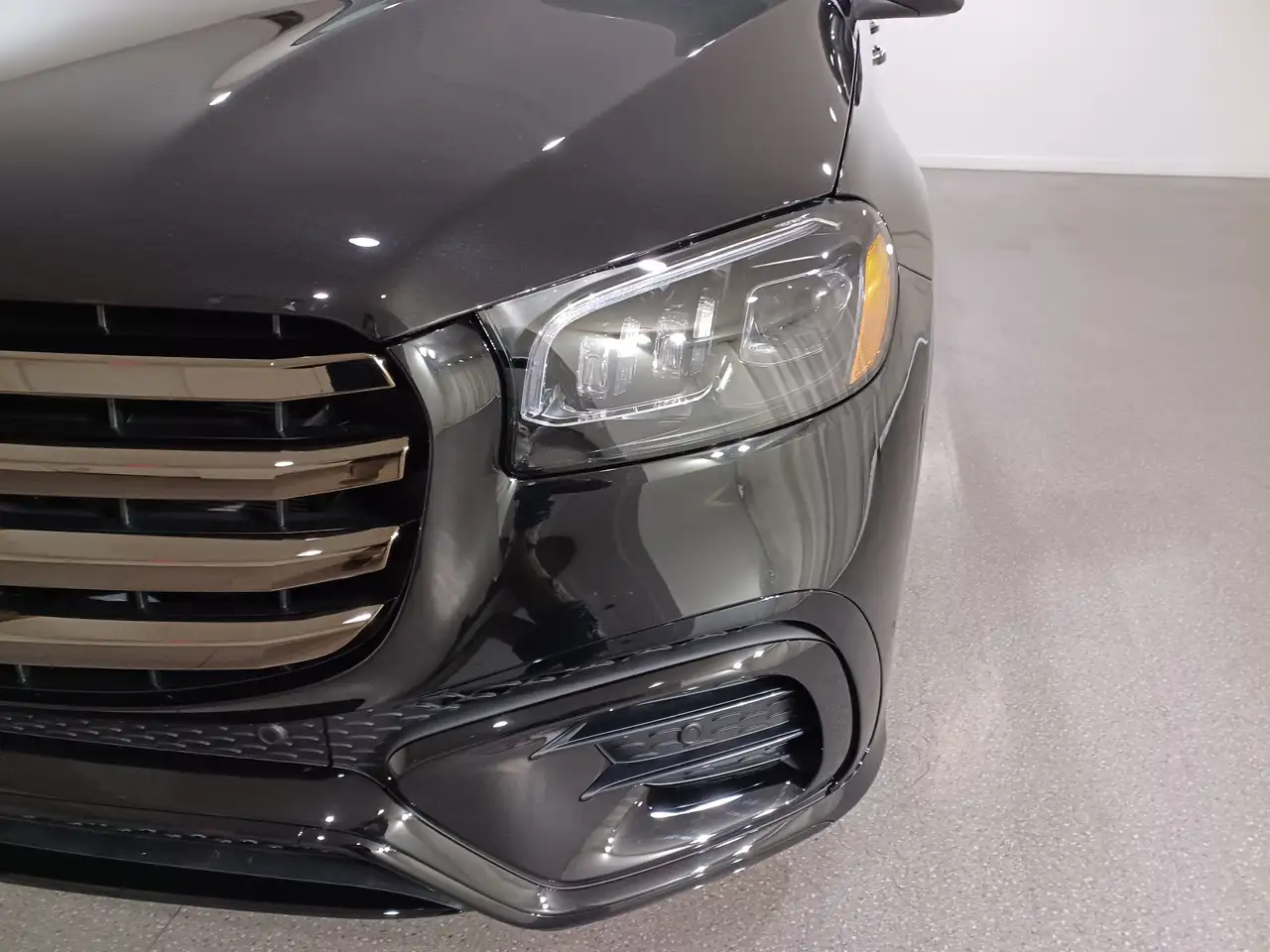 Mercedes-Benz GLS - Image 5