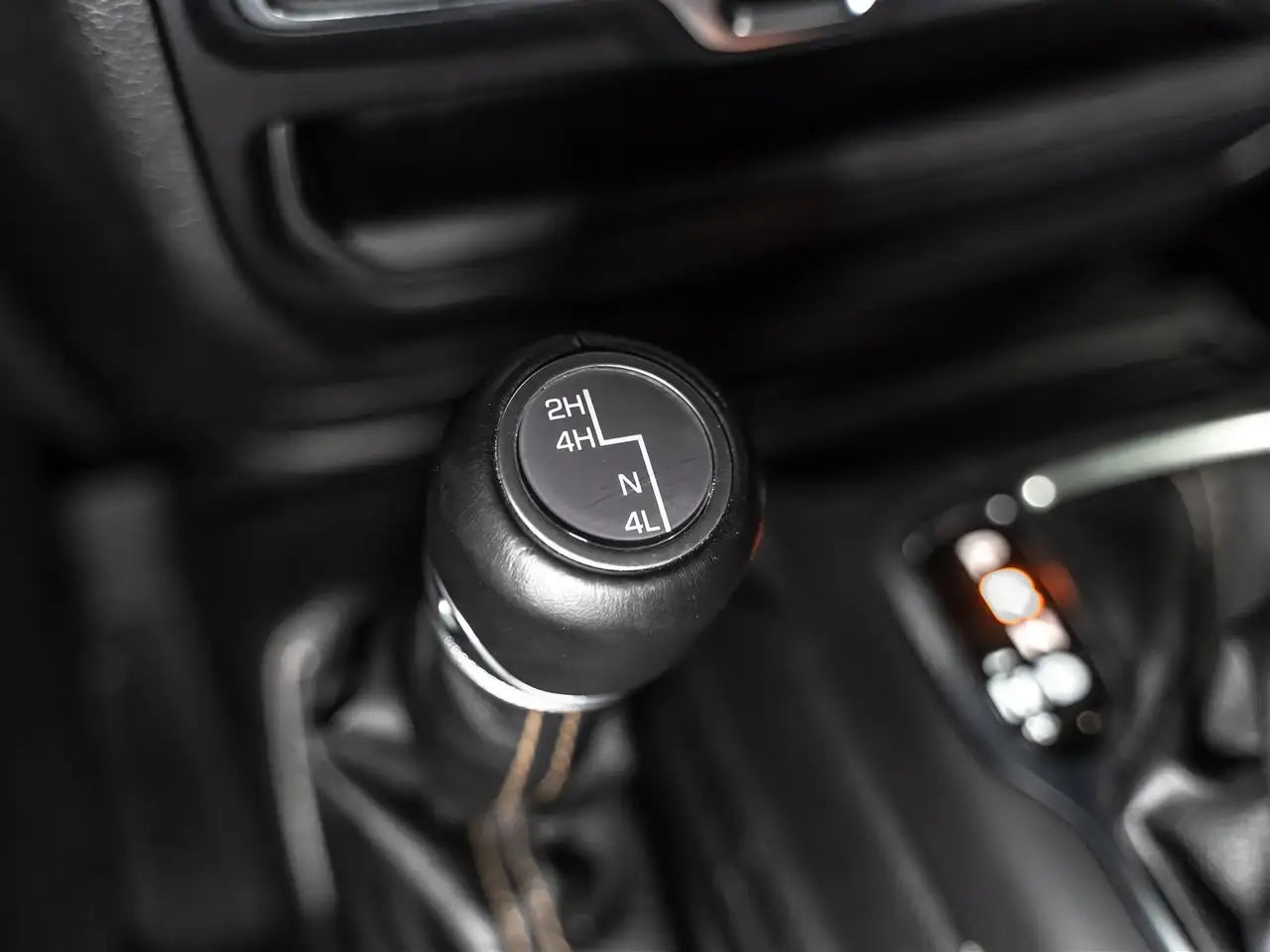 Jeep Gladiator - Image 22