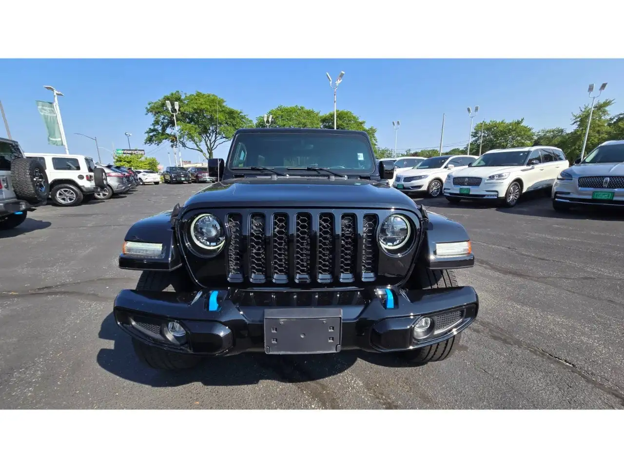 Jeep Wrangler - Image 9
