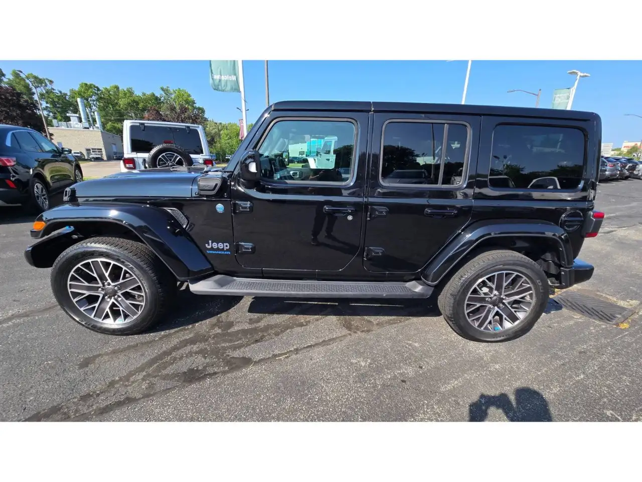 Jeep Wrangler - Image 2