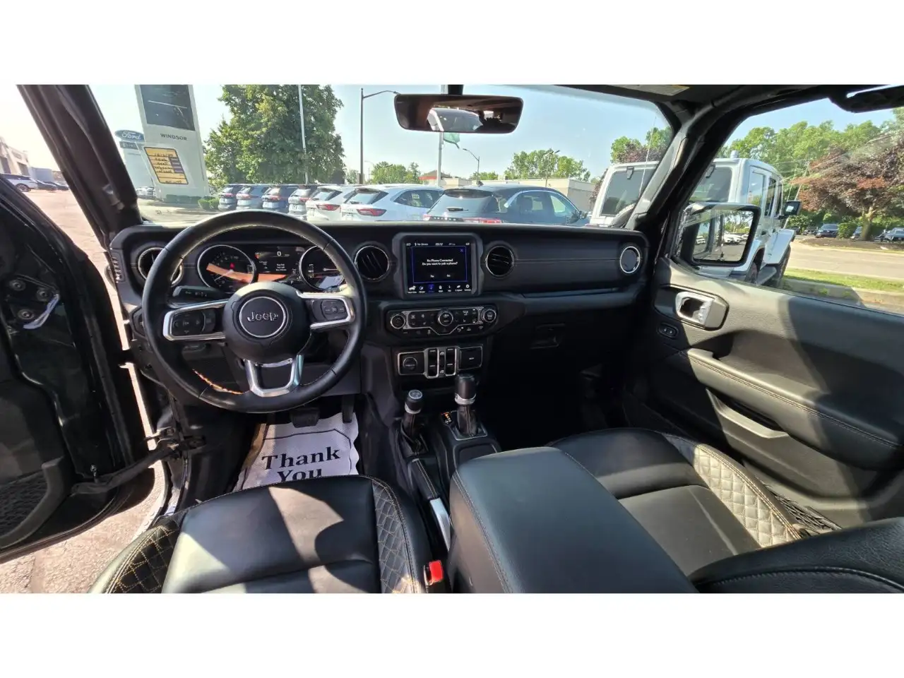Jeep Wrangler - Image 13