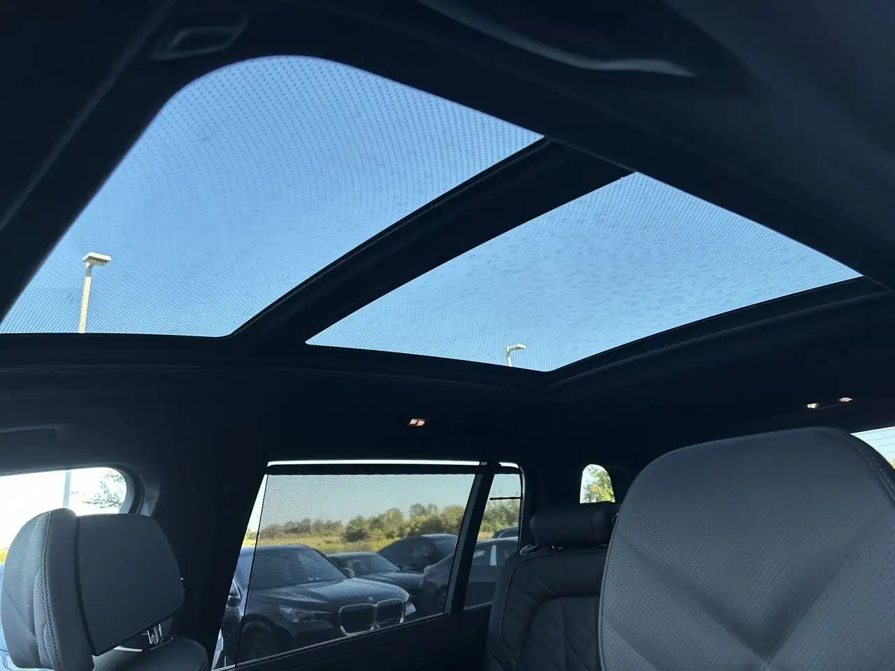 BMW X7 - Image 30
