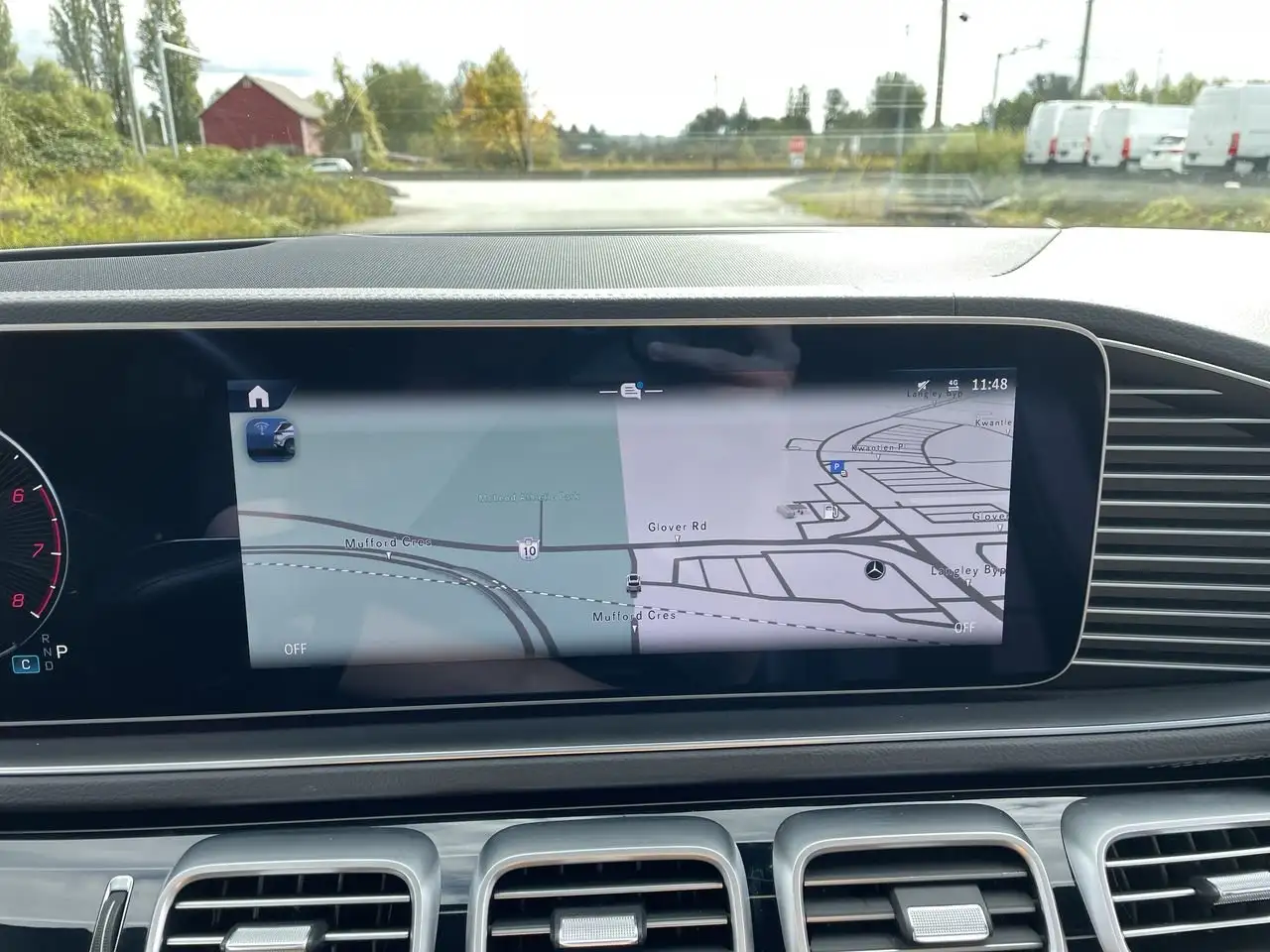 Mercedes-Benz GLE - Image 32