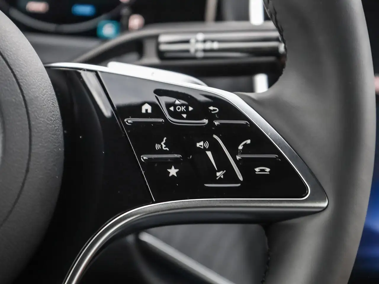 Mercedes-Benz E-Class - Image 23
