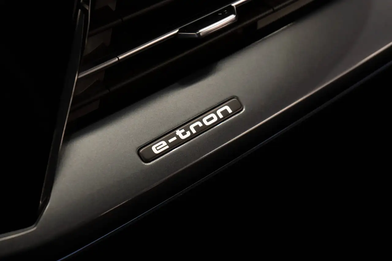 Audi Q4 e-tron - Image 24