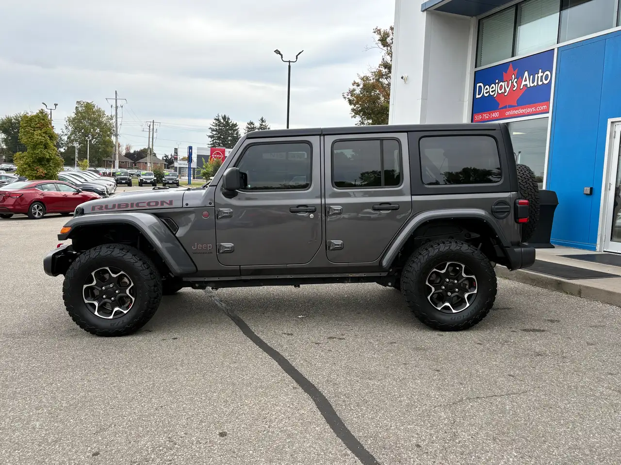 Jeep Wrangler - Image 10