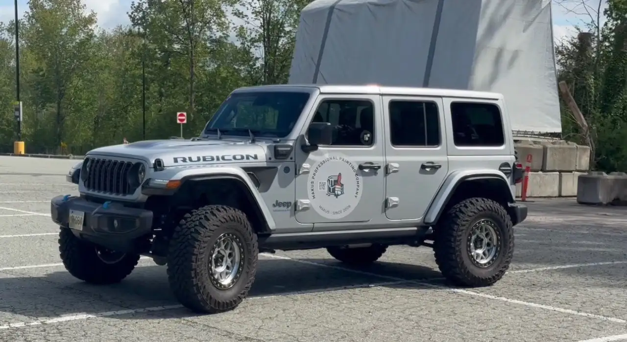 Jeep Wrangler - Image 16