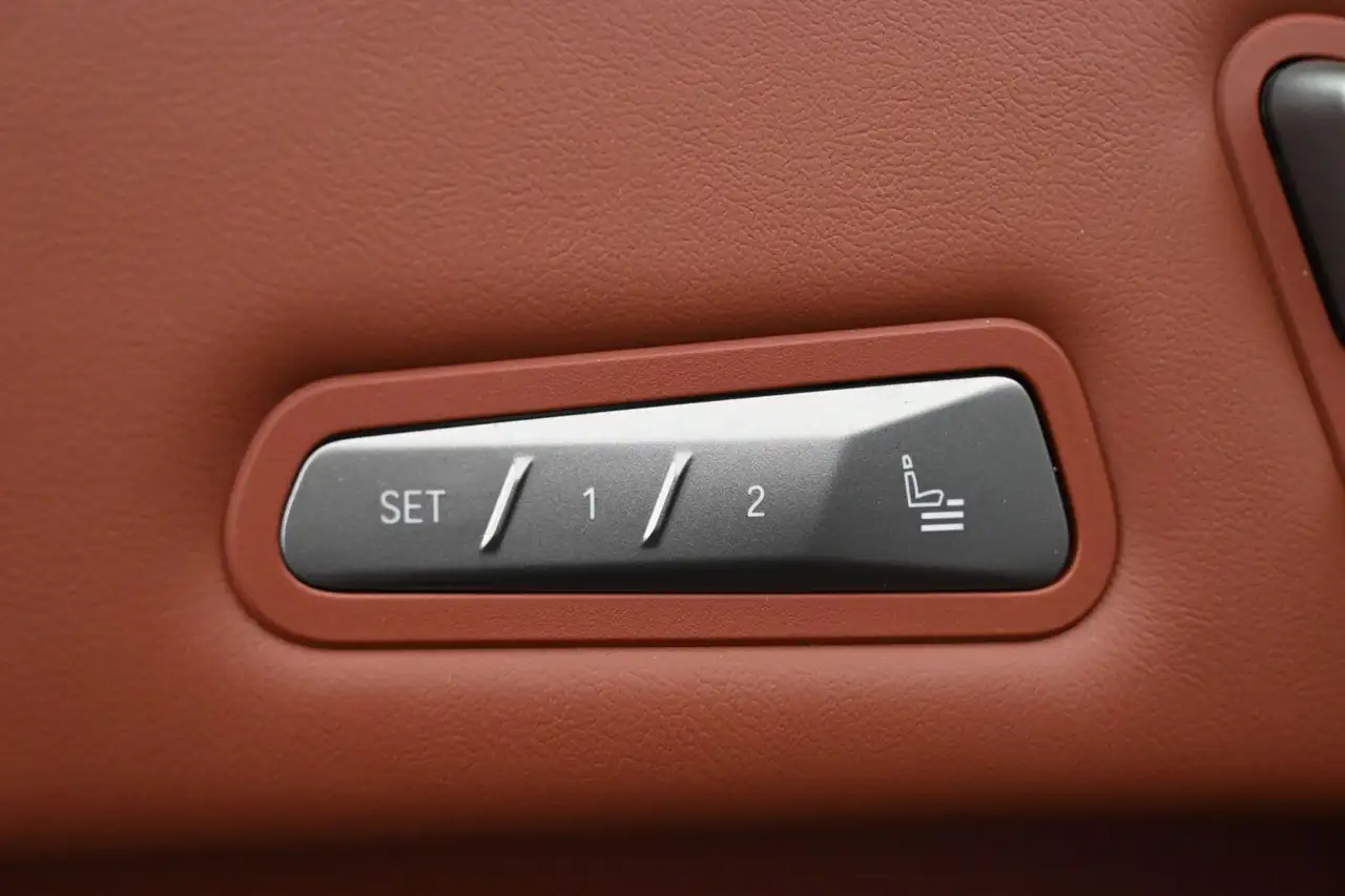 BMW iX - Image 15
