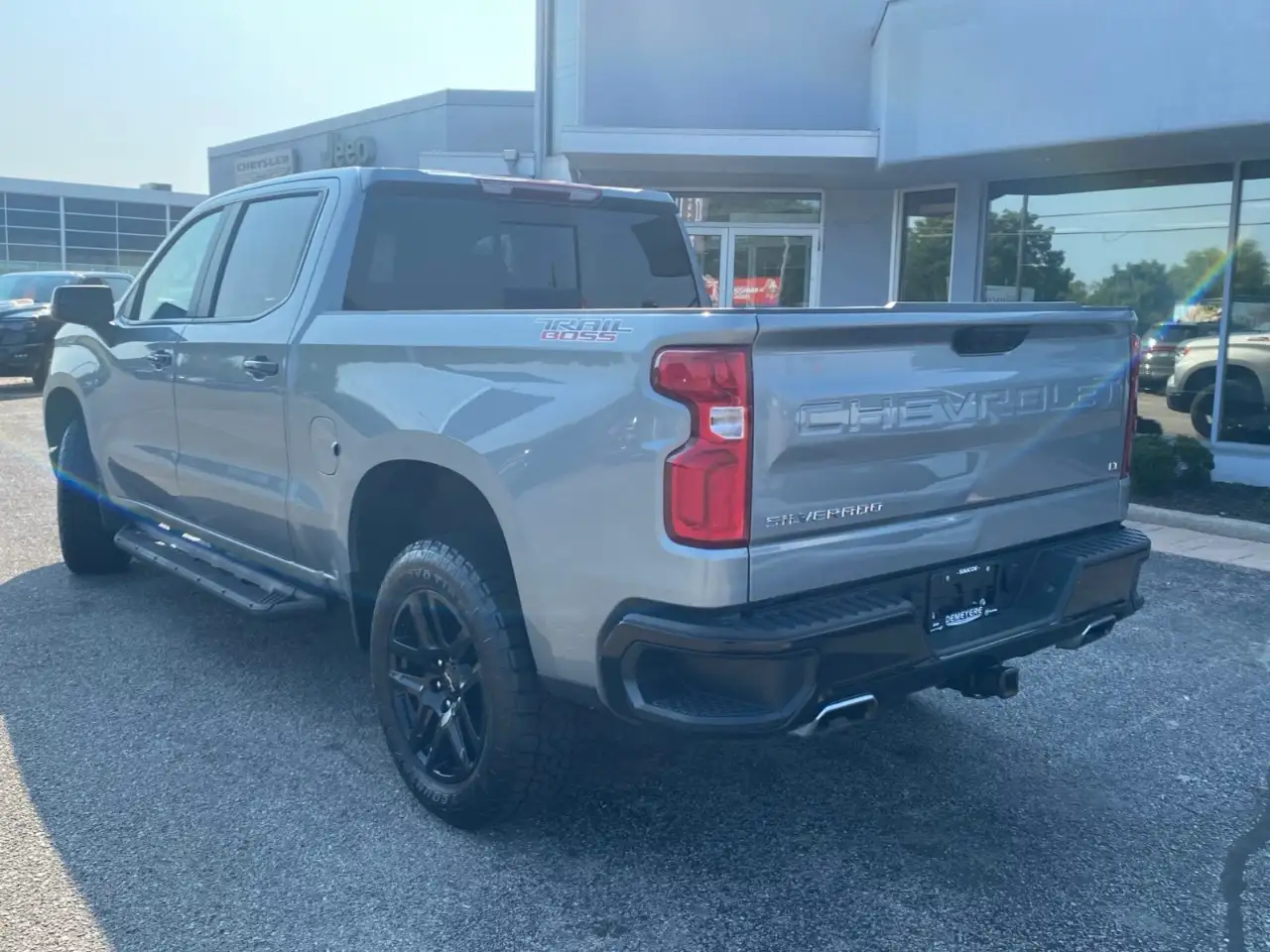 Chevrolet Silverado 1500 - Image 3