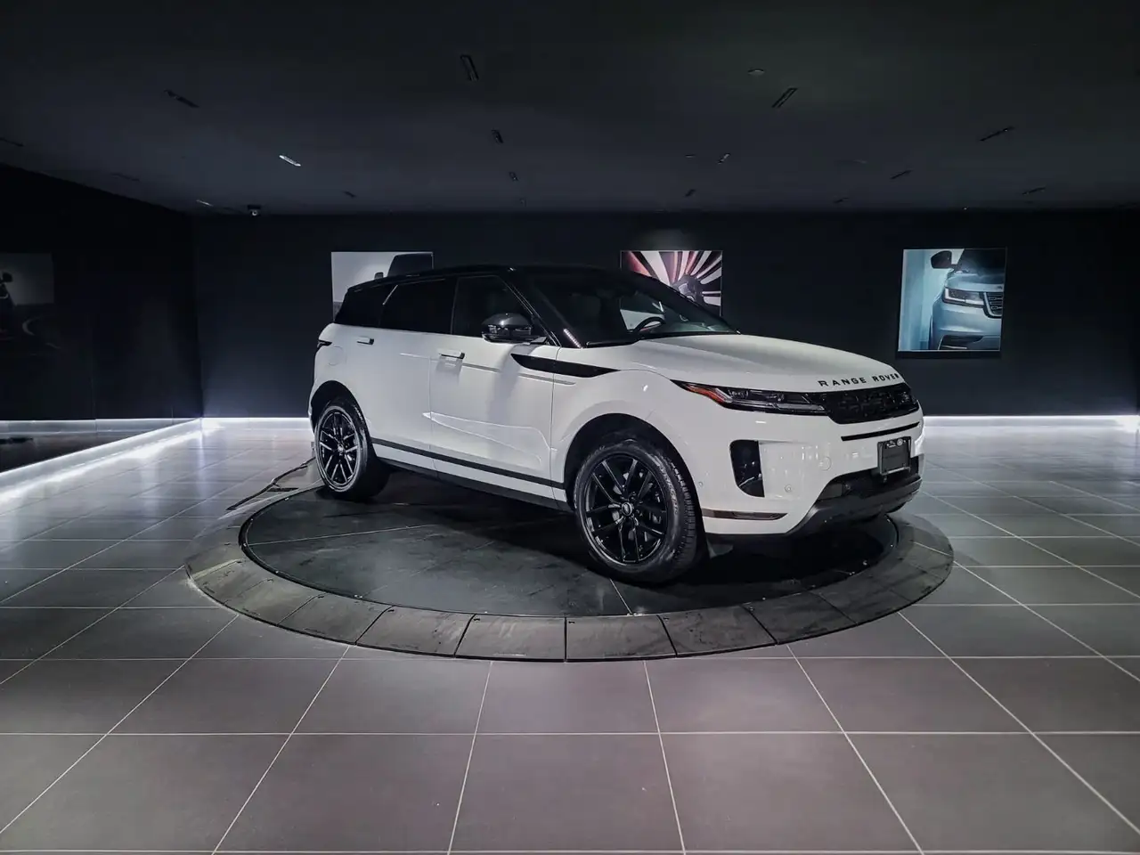 Land Rover Range Rover Evoque - Image 3