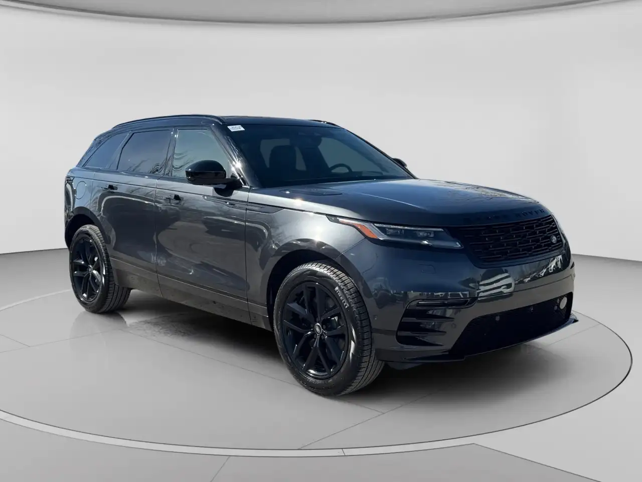 Land Rover Range Rover Velar - Image 7