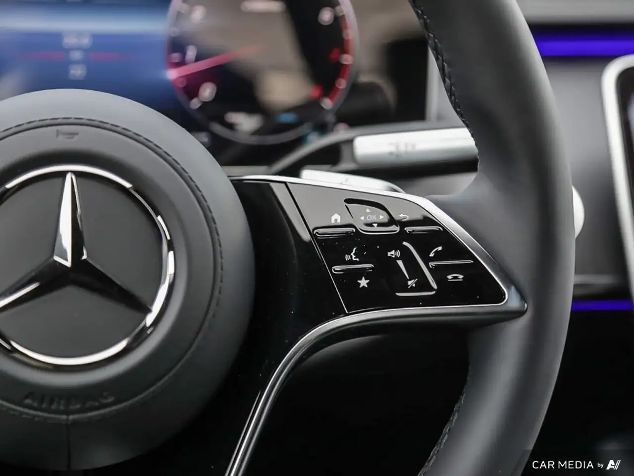Mercedes-Benz S-Class - Image 16
