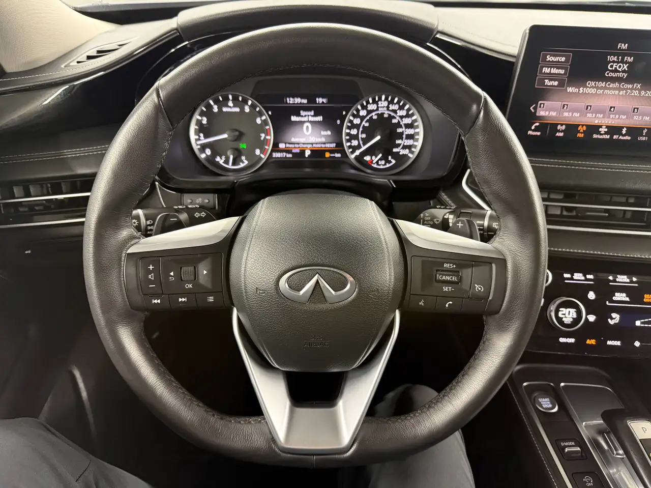 Infiniti QX60 - Image 10