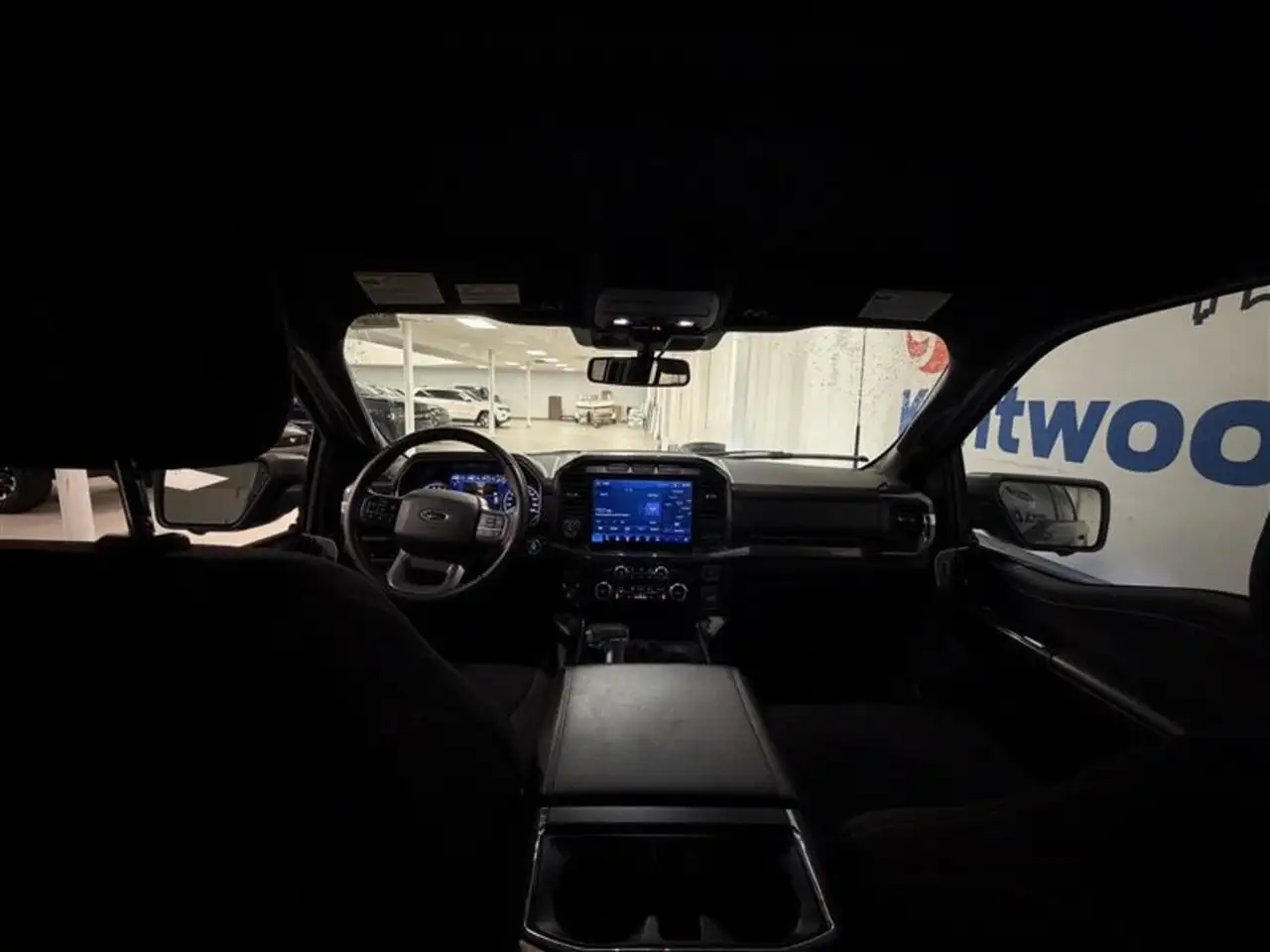 Ford F-150 - Image 21