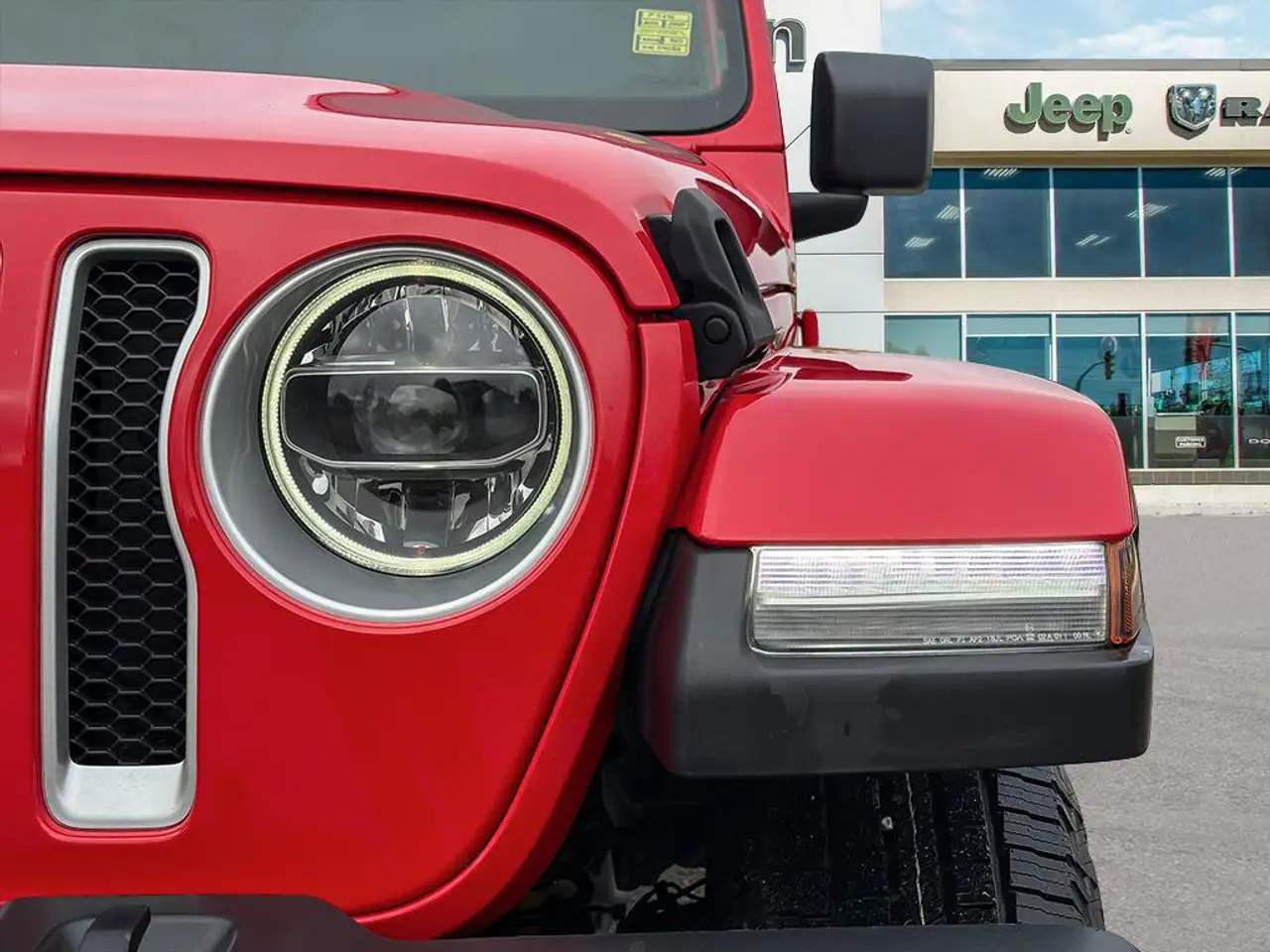 Jeep Wrangler - Image 12