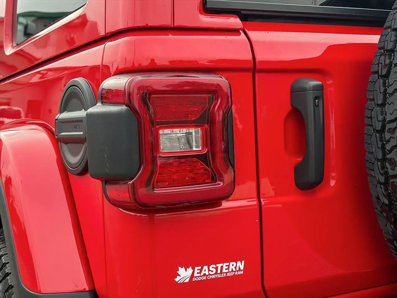 Jeep Wrangler - Image 14