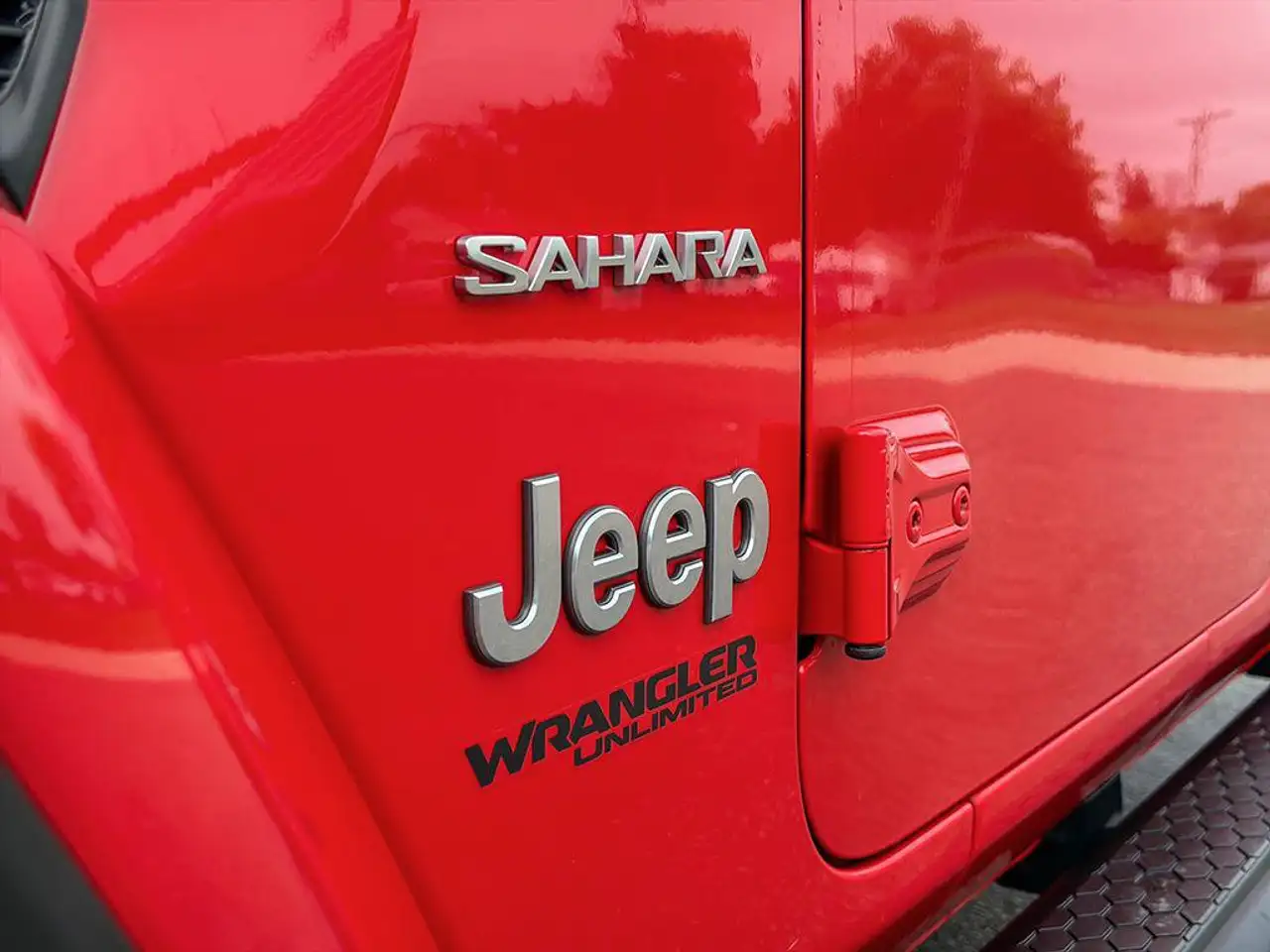 Jeep Wrangler - Image 13