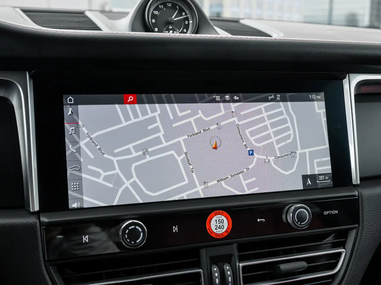 Porsche Macan - Image 15