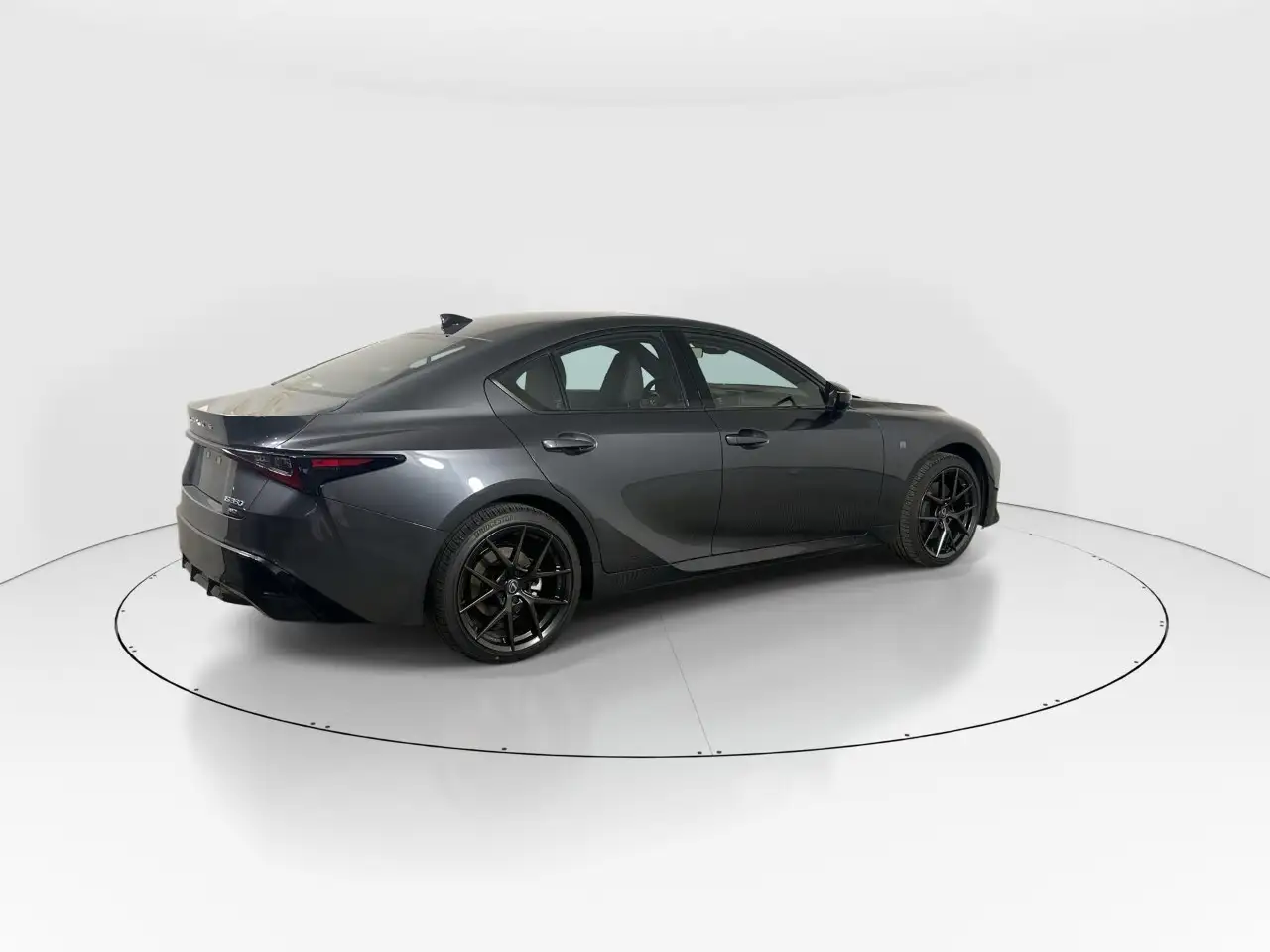 Lexus IS - Image 7