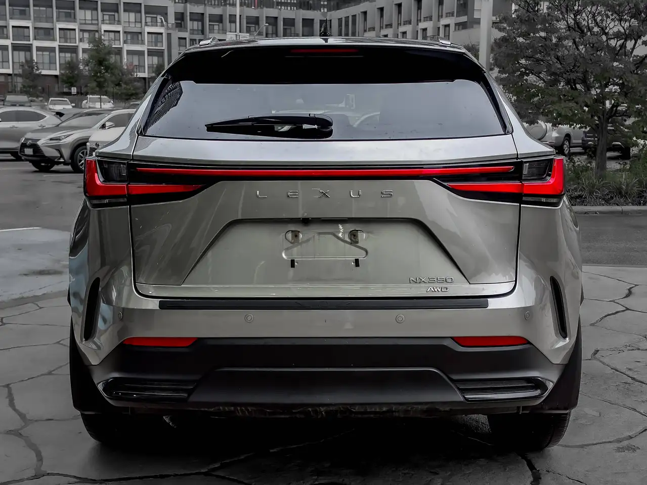 Lexus NX - Image 4
