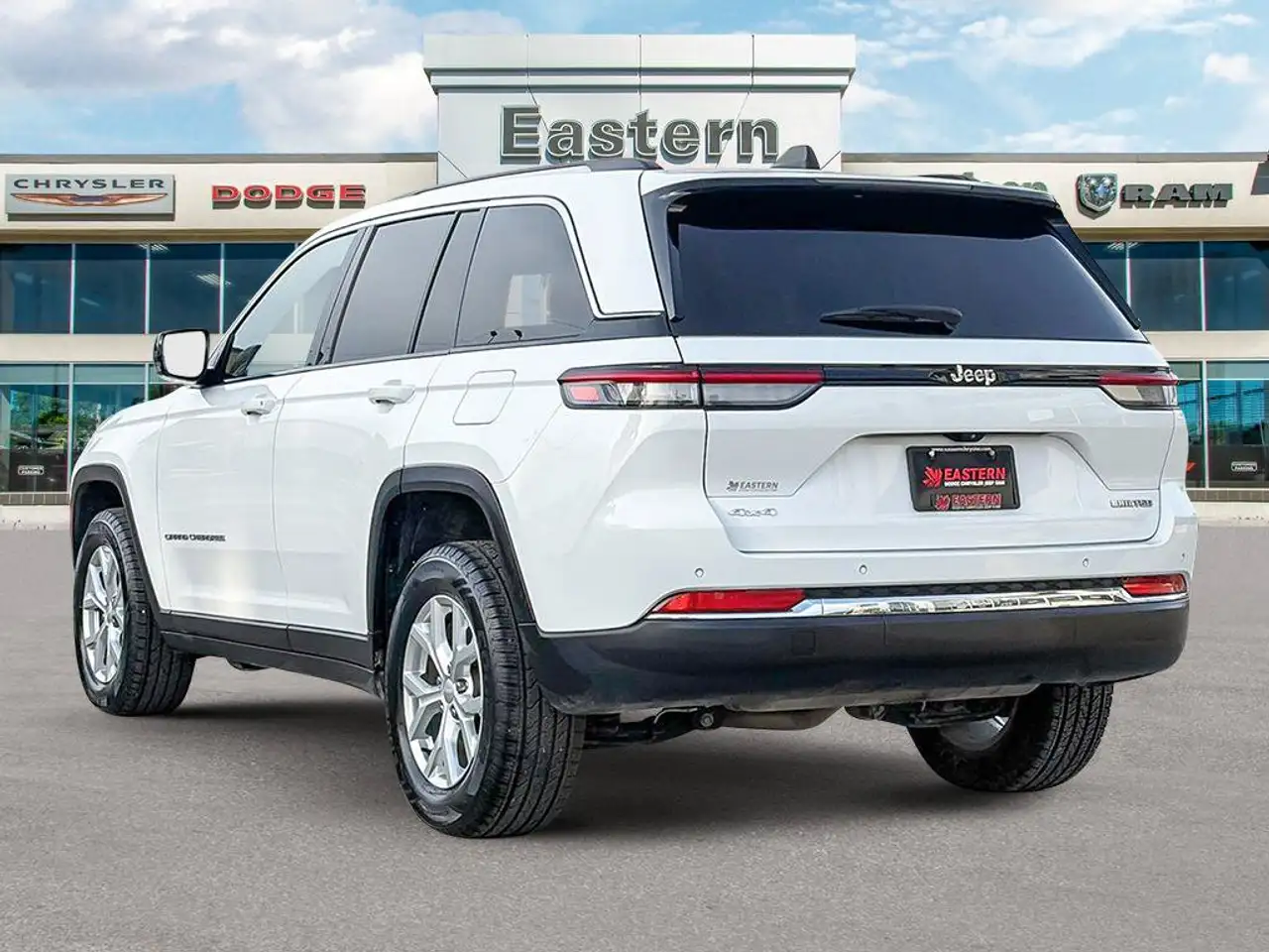 Jeep Grand Cherokee - Image 4