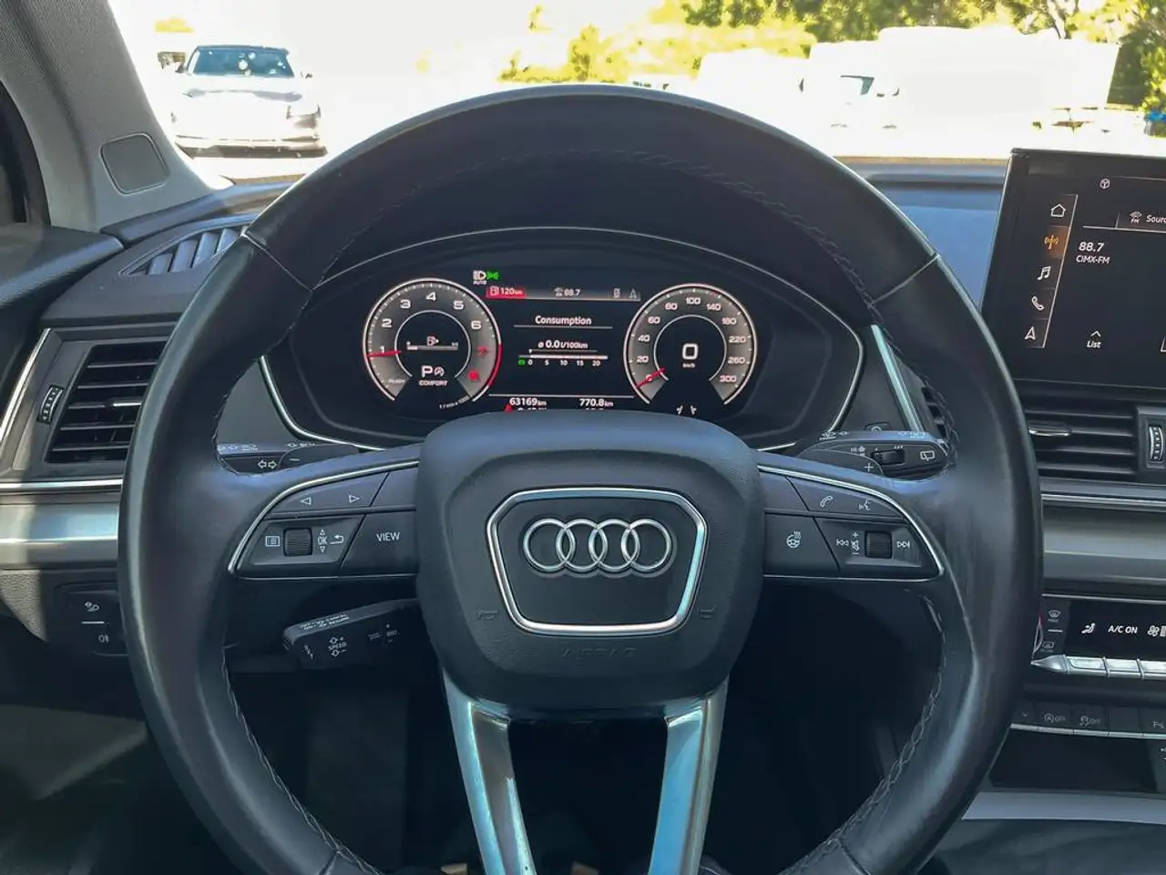 Audi Q5 - Image 17