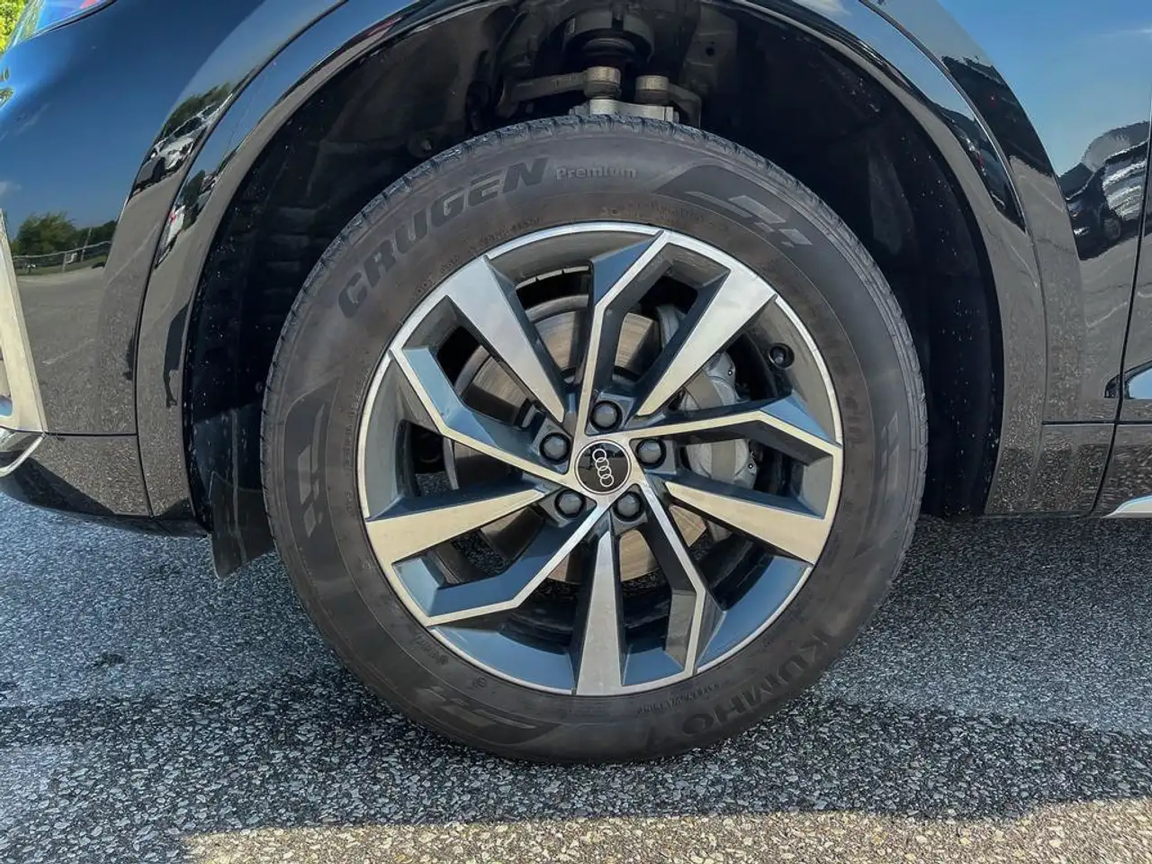 Audi Q5 - Image 10